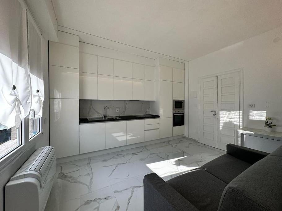 Suite Aurora Luxury In The Center Of San Remo Extérieur photo