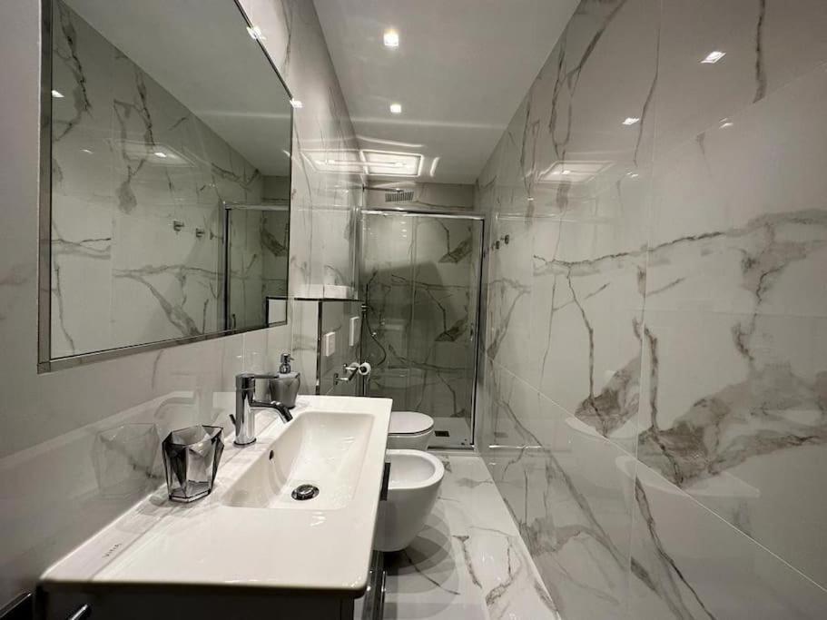 Suite Aurora Luxury In The Center Of San Remo Extérieur photo