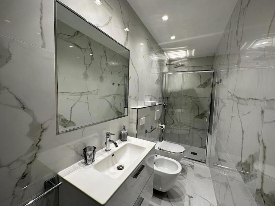 Suite Aurora Luxury In The Center Of San Remo Extérieur photo
